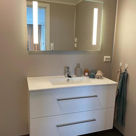 Koselig Leilighet I Hjertet Av Flekkefjord Ngoại thất bức ảnh
