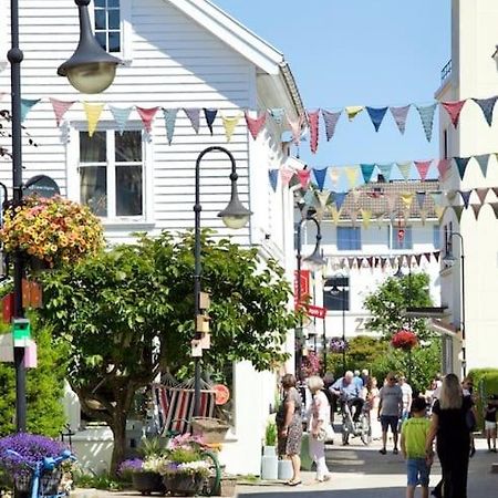 Koselig Leilighet I Hjertet Av Flekkefjord Ngoại thất bức ảnh